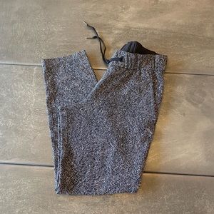 On the fly lululemon pant